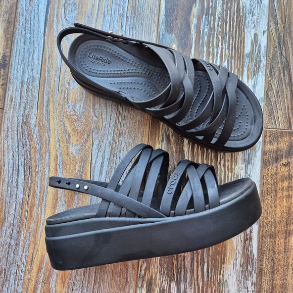 CROCS Brooklyn Strappy Slingback Platform Sandal Comfort LiteRide Buckle Black - Picture 2 of 13